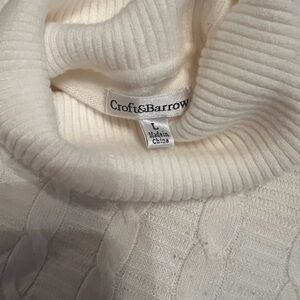 Croft and barrow turtle neck sweater